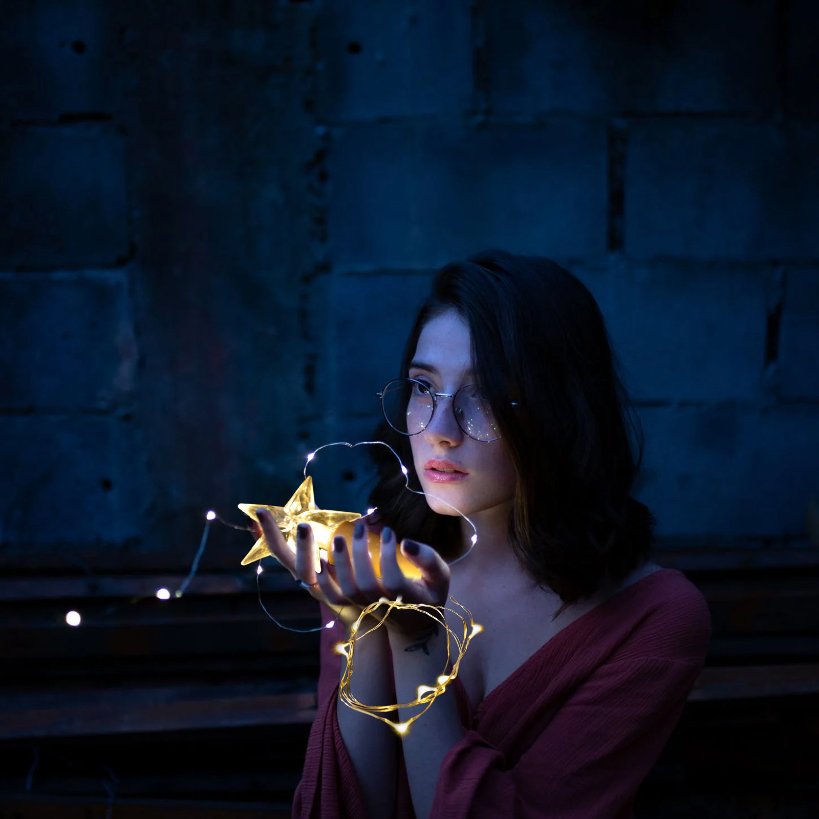 قطعتان من أضواء LED على شكل سد - مراجعة Decor Lighting Cork وسعره