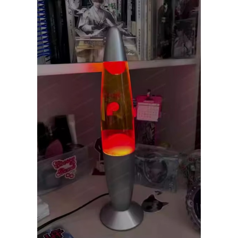 مصباح طاولة بتصميم قنديل البحر - مراجعة Lava Lamp Desktop وسعره