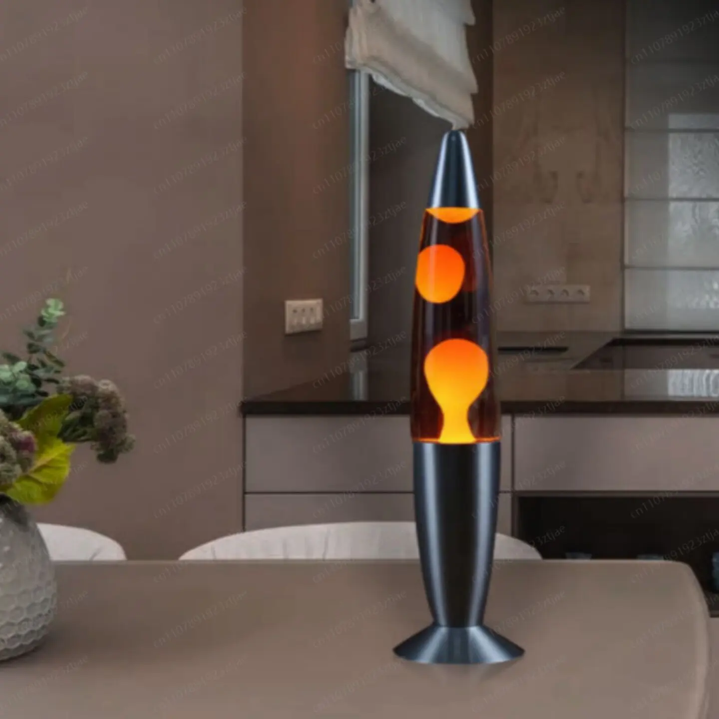 مصباح طاولة بتصميم قنديل البحر - مراجعة Lava Lamp Desktop وسعره
